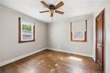 42 Davis Ave - Photo 9