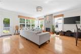 2320 Raleigh Ave - Photo 5