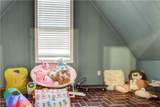 2027 Kilby Ln - Photo 11