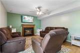 690 Emerald Ct - Photo 12