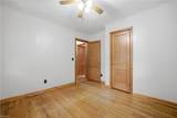 2422 Bruce St - Photo 14