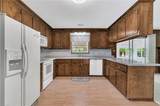 2072 Snug Harbor Dr - Photo 12