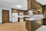 2072 Snug Harbor Dr - Photo 14