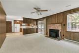 2072 Snug Harbor Dr - Photo 16