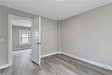 210 Baker St - Photo 14