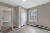 210 Baker St - Photo 17