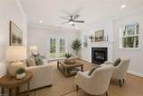 901 12th St - Photo 1