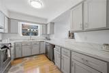 2225 Kleen St - Photo 6