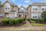 705 Queens Path - Photo 1