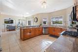1064 Sandoval Dr - Photo 4