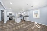 2044 Miller Ave - Photo 11