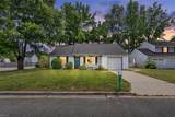 142 Converse Ct - Photo 1