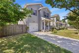 1077 Green St - Photo 2