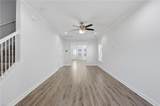 1077 Green St - Photo 6