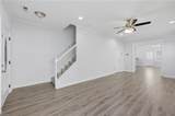 1077 Green St - Photo 7