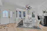 222 Maryland Ave - Photo 2