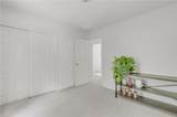 215 Amesbury Ln - Photo 25