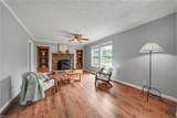 8029 Pinetta Rd - Photo 9