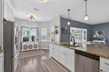 1373 Raynor Dr - Photo 16