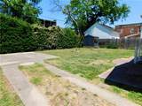 810 34th St - Photo 32