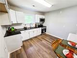 725 Oakland Ave - Photo 3