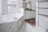 900 Sheffield St - Photo 15