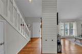 2492 Mirror Lake Dr - Photo 10