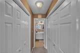 2492 Mirror Lake Dr - Photo 30