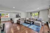 8069 Lynnbrook Dr - Photo 4