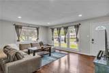 8069 Lynnbrook Dr - Photo 5