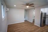2835 Woodland Ave - Photo 3