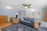 355 Grace St - Photo 13
