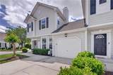 2304 Barnsely Ct - Photo 2