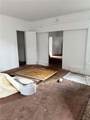 212 Grace St - Photo 12