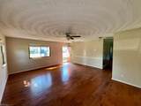 5260 Iowa Ave - Photo 4