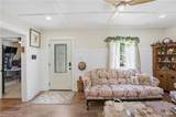 23 Clover St - Photo 11