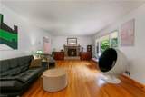 319 Mistletoe Dr - Photo 11