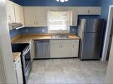 221 Bailiff Ct - Photo 3
