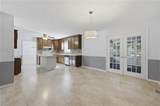 4 Faye Dr - Photo 15