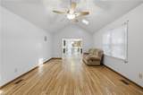 4 Faye Dr - Photo 18