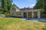 112 Dumont Ave - Photo 38