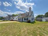 8641 Chapin St - Photo 2