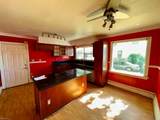 2910 Woodland Ave - Photo 5