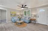 3802 Greenwood Dr - Photo 5