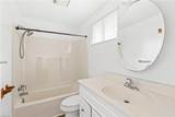 889 Hopwood Ln - Photo 16