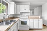 889 Hopwood Ln - Photo 8
