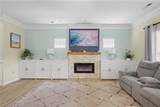 8621 Chapin St - Photo 11