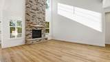303 Warwick Xing - Photo 13