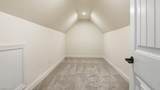 303 Warwick Xing - Photo 39