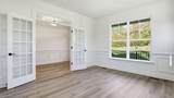 303 Warwick Xing - Photo 5